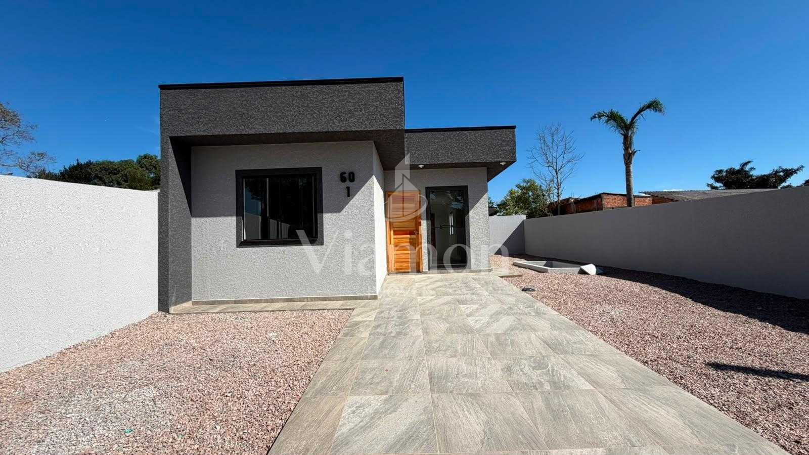 3 Quartos, Churrasqueira e Amplo Terreno de 195,65m² no Estado...