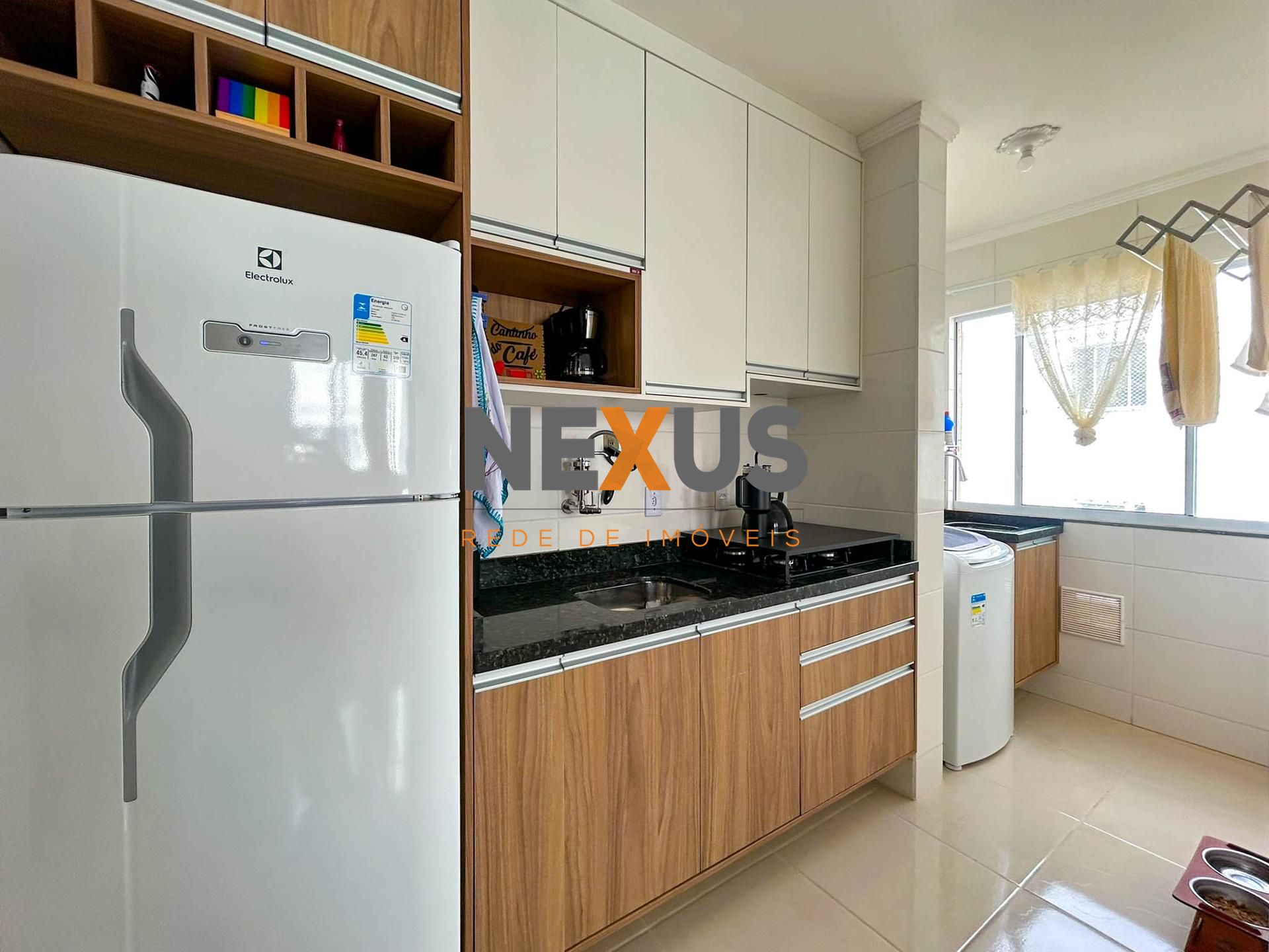 Apartamento 2 Quartos com Móveis Planejados e 1 Vaga no América 3