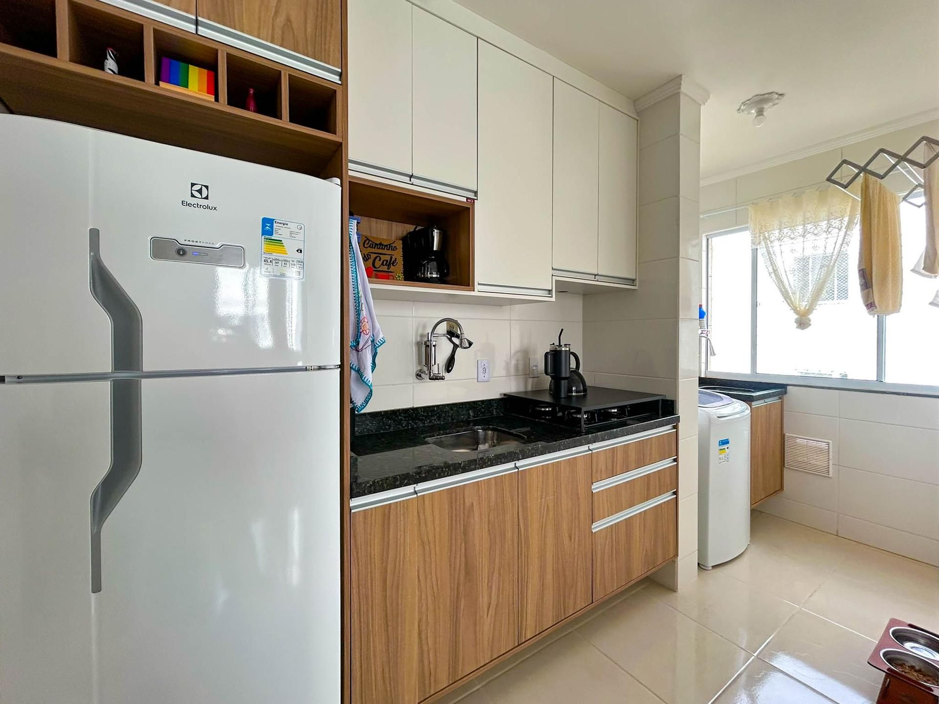 Apartamento 2 Quartos com Móveis Planejados e 1 Vaga no América 3