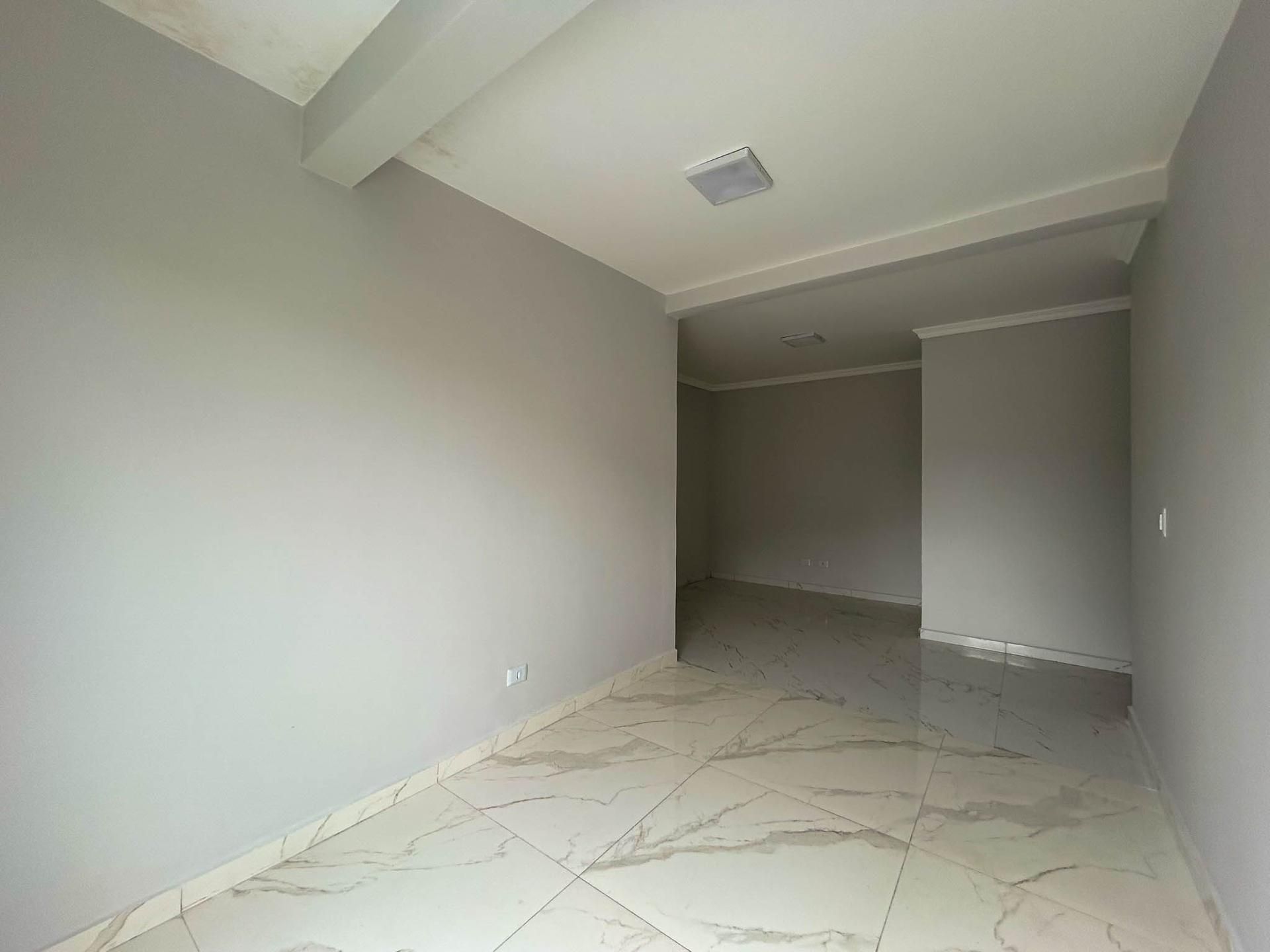 2 Quartos com 60m² de Área Construída e Terreno de 105m²