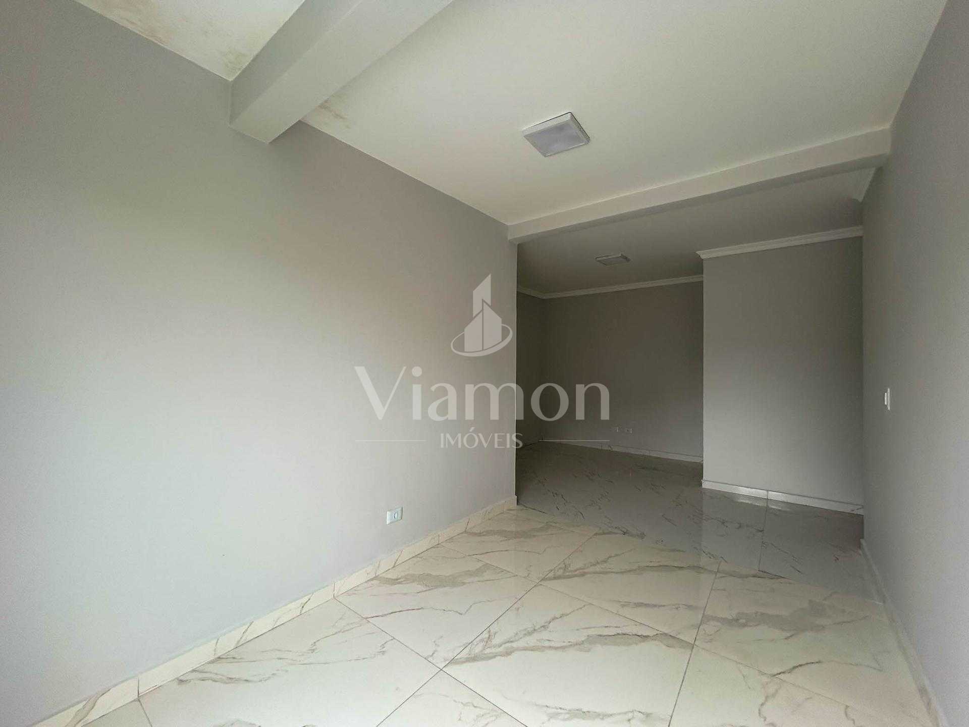 2 Quartos com 60m² de Área Construída e Terreno de 105m²