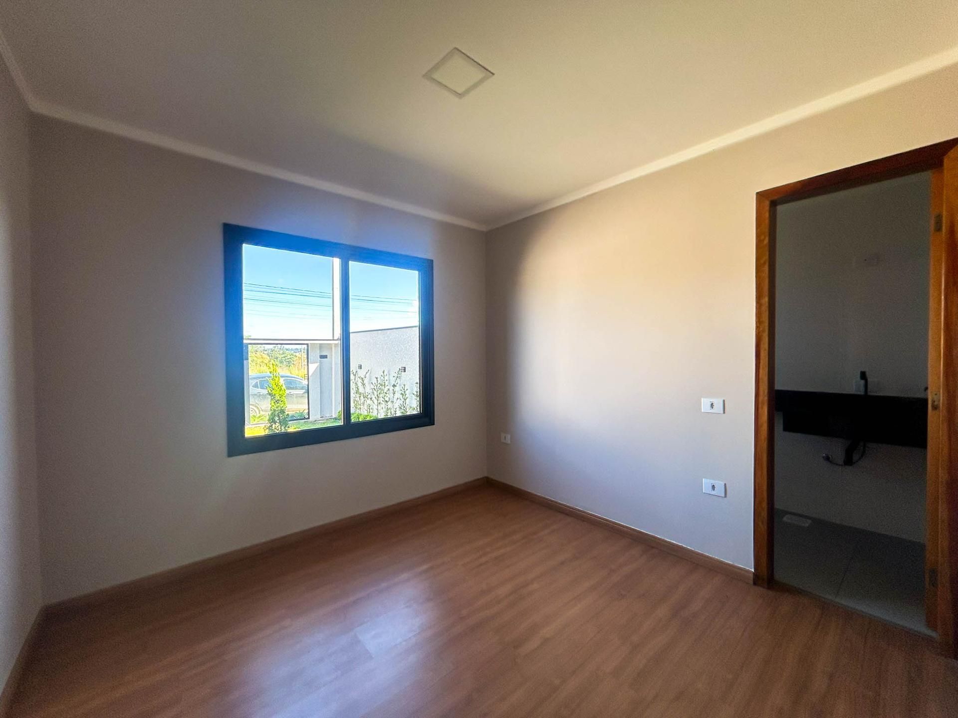 3 Quartos com Suíte, Churrasqueira e Excelente Padrão de Acaba...
