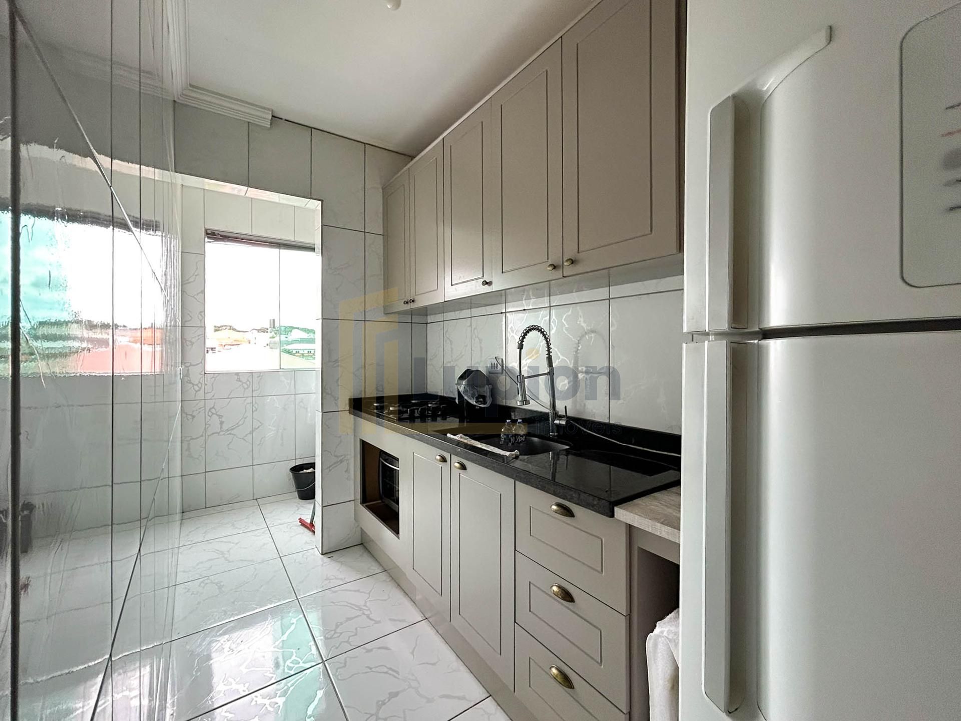Apartamento de 60m² com 2 Quartos e Sacada com Churrasqueira