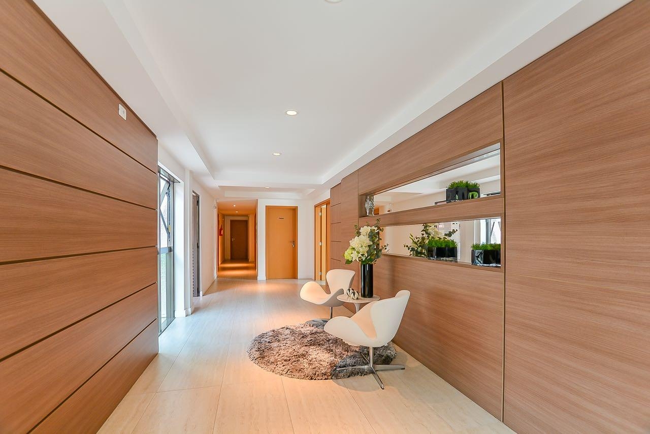 Excelente Apartamento 1 Dormitório  1 Vaga no Champagnat - Veja fotos!