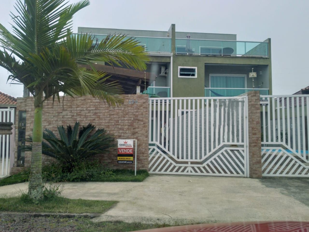 Sobrado Com 3 Dormitórios  1 Suíte  Próximo ao Mar - R 750.000,00 - Financie 