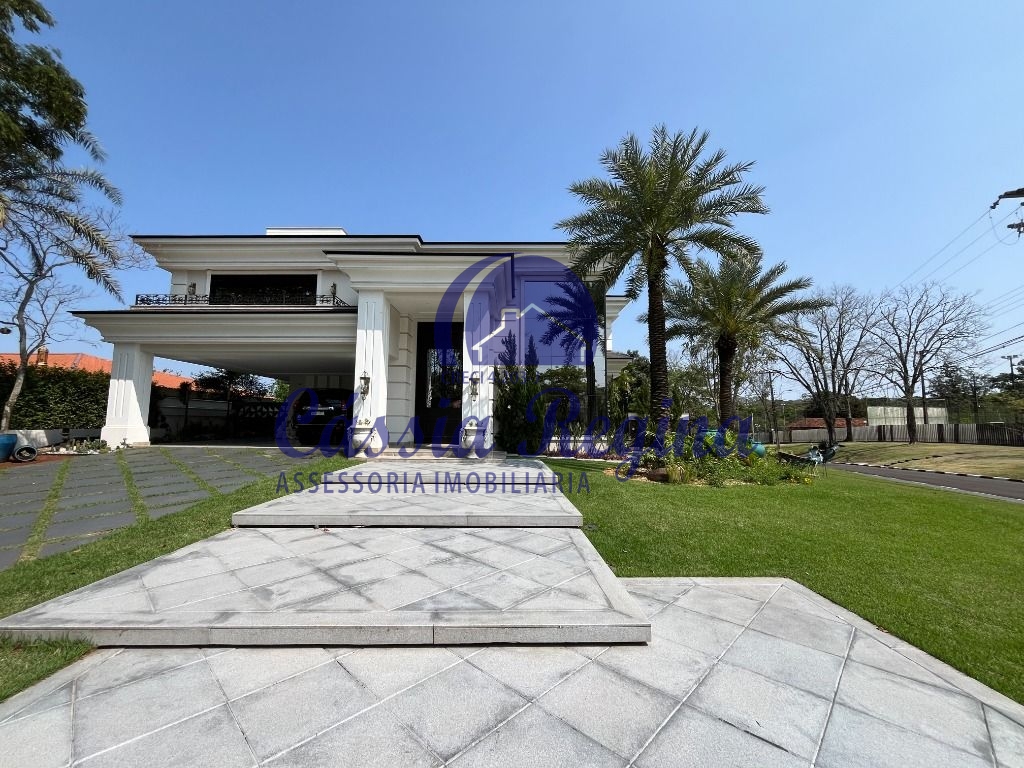 Residencial de Luxo a venda com 04 Suítes - No condomínio Vila B