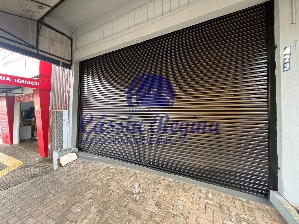 Salas comerciais com apartamento anexo e estacionamento à venda na Vila Portes - 