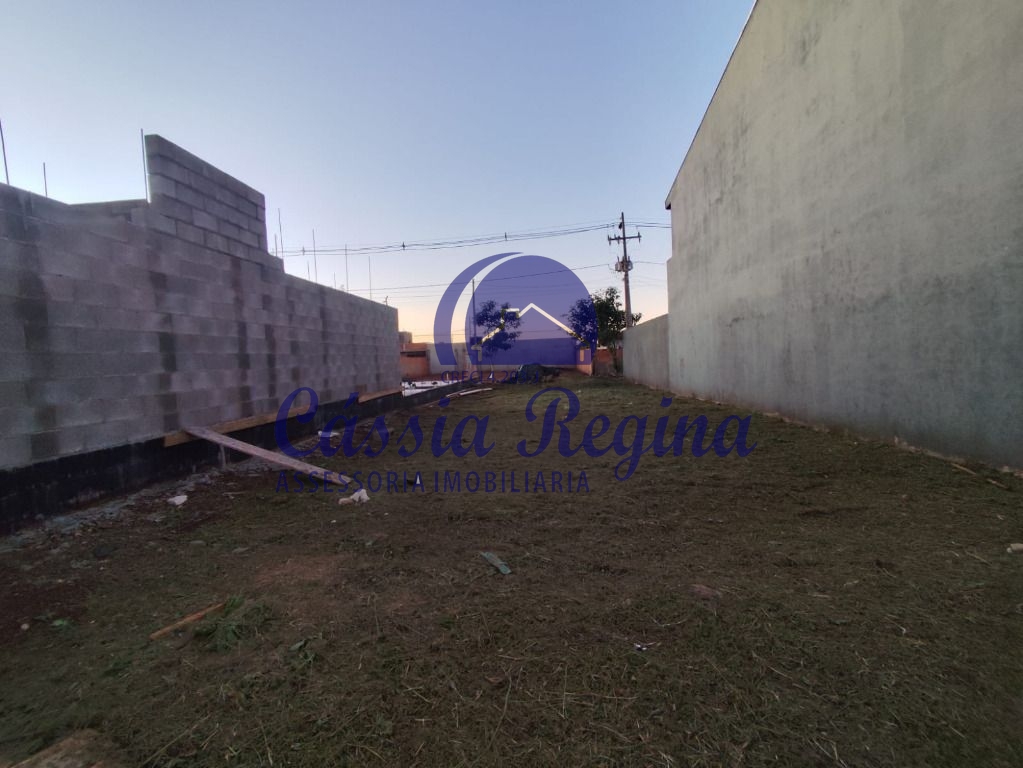 Terreno com 207m² no Parque da Lagoa I - Região do Bairro Náutica.