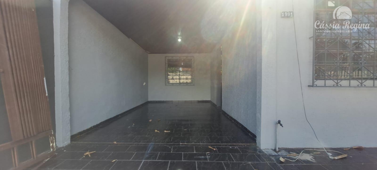 Casa à venda com 2 dormitórios, no Jardim Belvedere II - Região Norte