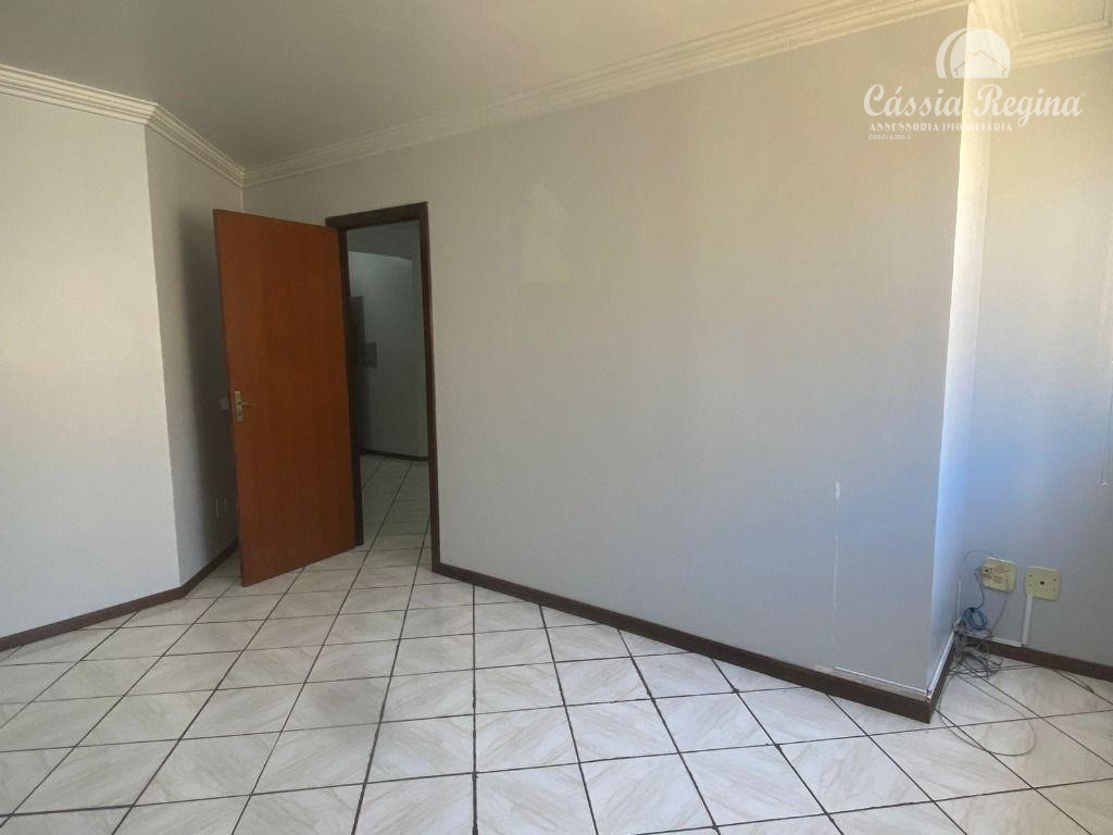 Sala Comercial Edifício Castro Centro -  Disponível para locação.