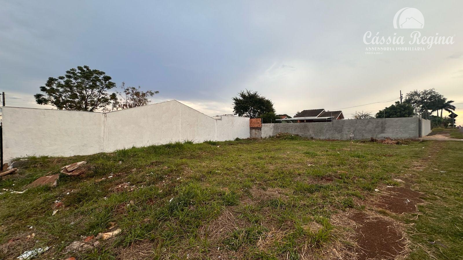 Terreno à venda no Jardim Almada, Região do Cidade Nova
