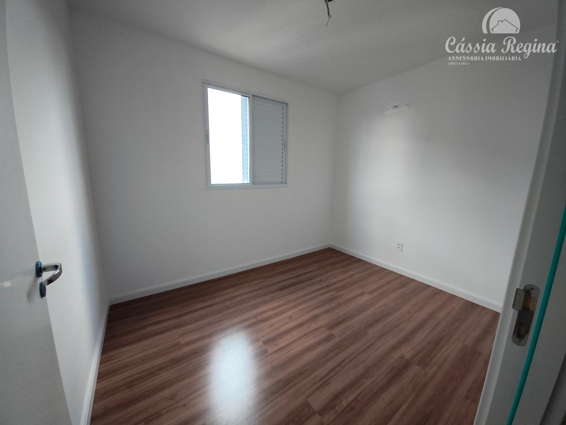 Apartamento à venda, Condomínio Royal Legacy em Foz do Iguaçu - PR.