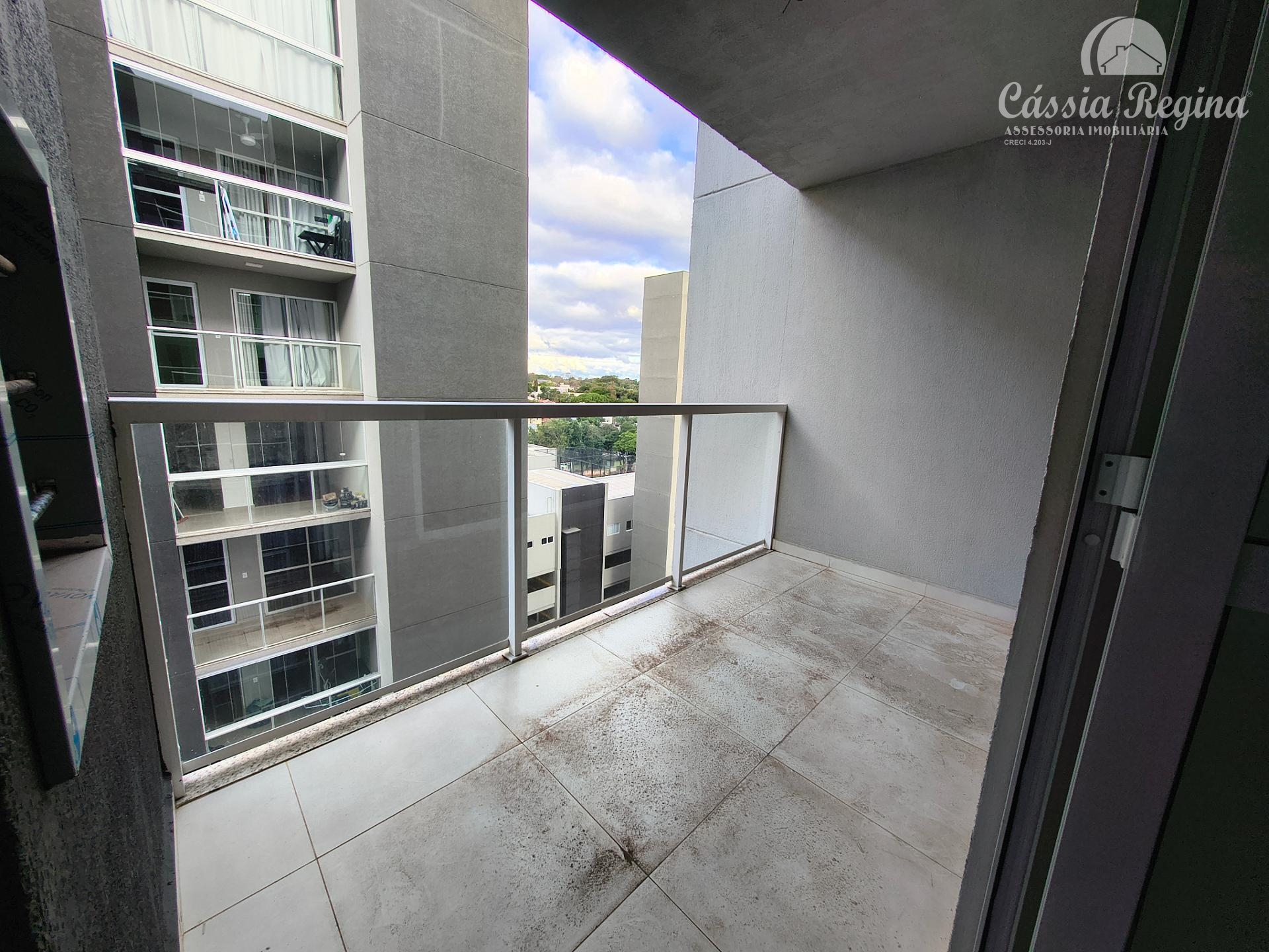 Apartamento à venda, Condomínio Royal Legacy em Foz do Iguaçu - PR.