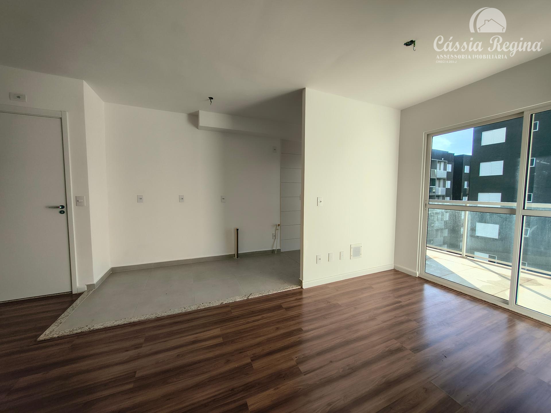 Apartamento à venda, Condomínio Royal Legacy em Foz do Iguaçu - PR