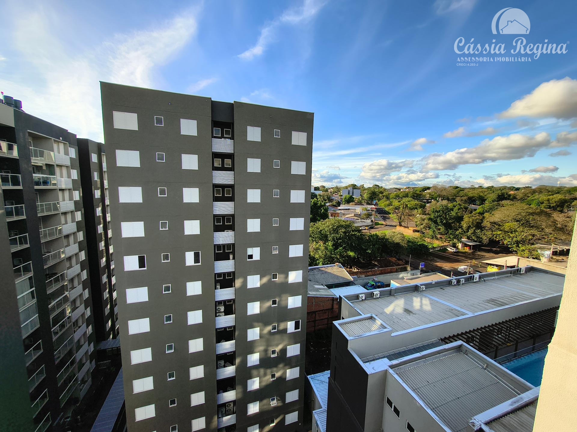 Apartamento à venda, Condomínio Royal Legacy em Foz do Iguaçu - PR