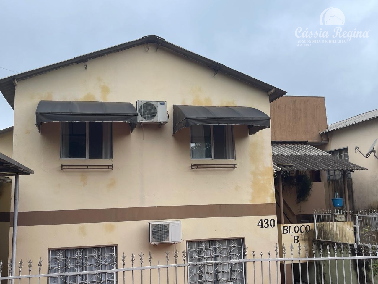 Apartamento com 02 dormitórios na Vila Maracanã - Região Central em Foz do Iguaçu-PR