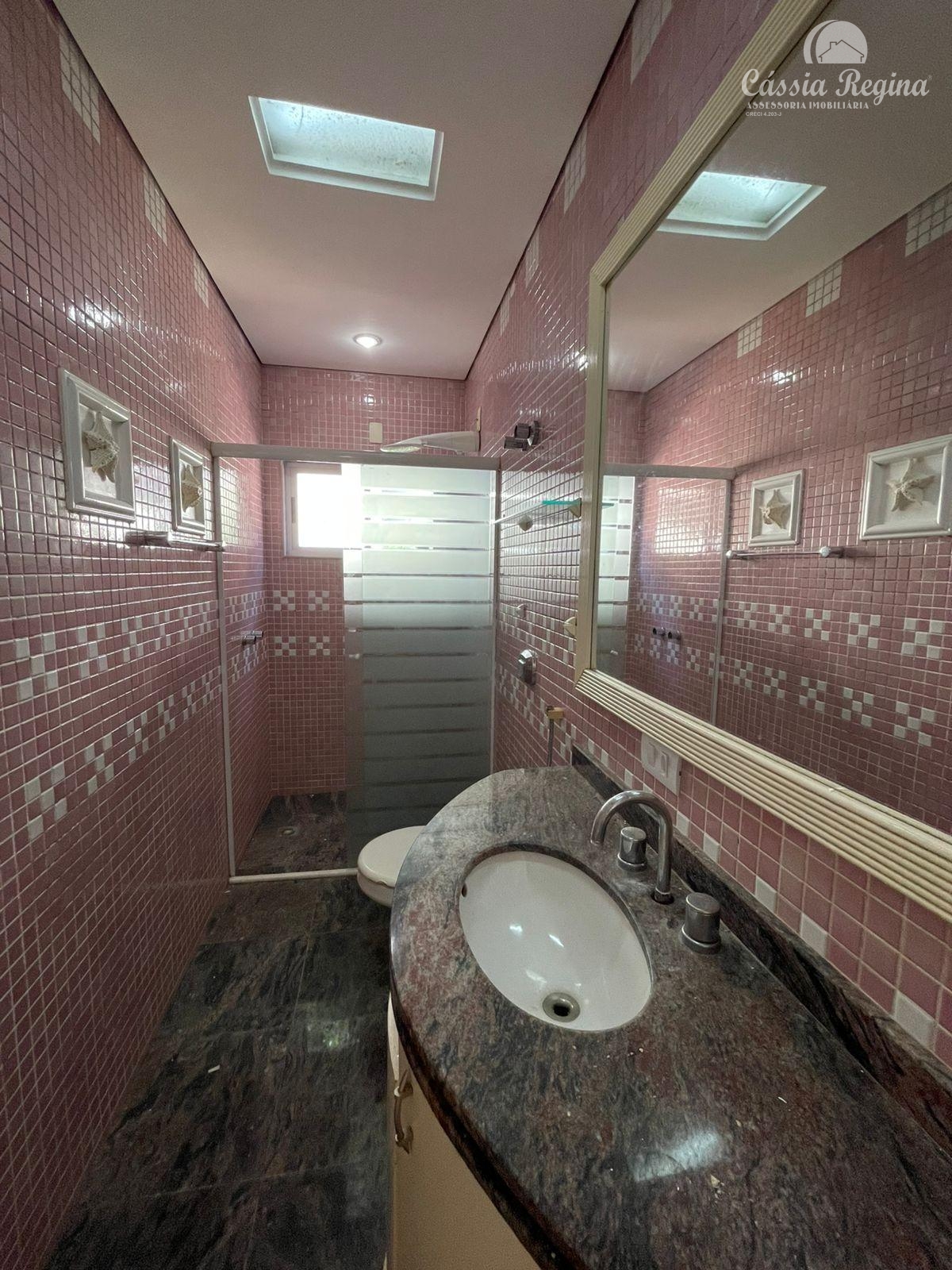 Sobrado com 3 suites para locação, Centro, FOZ DO IGUACU - PR