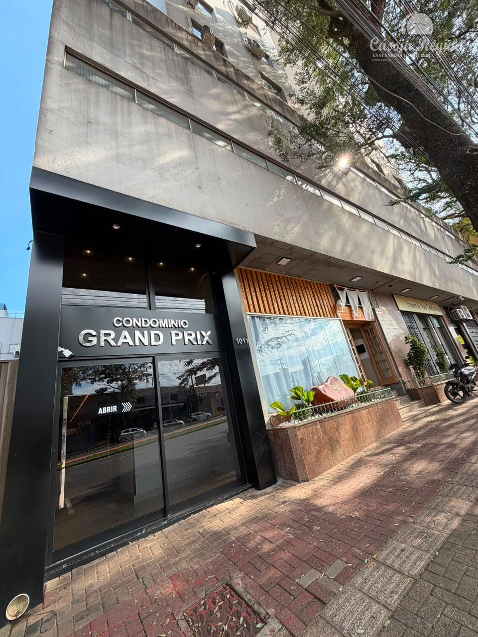 Apartamento à venda, Edifício Grand Prix, Centro - FOZ DO IGUACU - PR