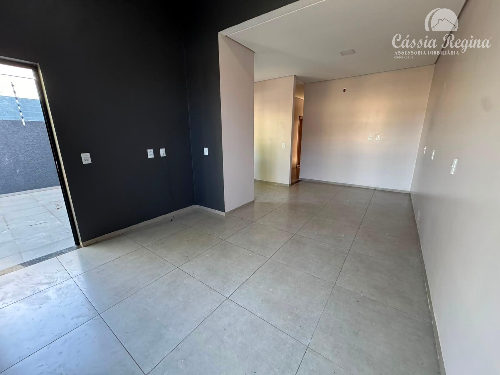Casa com 3 dormitórios para locação, sendo 1 suíte em FOZ DO IGUACU - PR