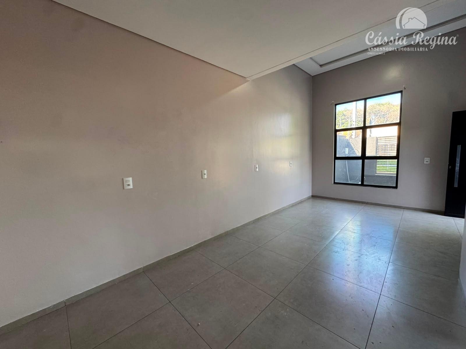 Casa com 3 dormitórios para locação, sendo 1 suíte em FOZ DO IGUACU - PR