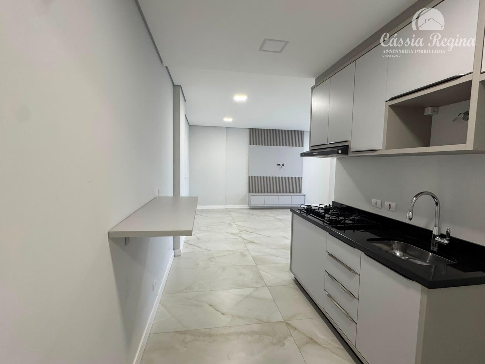Apartamento para locação, com 3 quartos sendo 1 suíte no Elegance Tower