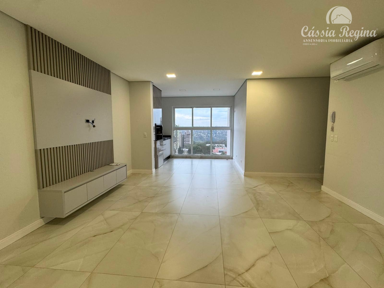 Apartamento para locação, com 3 quartos sendo 1 suíte no Elegance Tower