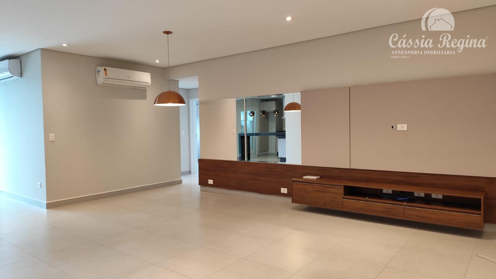 Apartamento à venda, 03 dormitórios no Edifício Esmeralda, Centro, FOZ DO IGUACU - PR