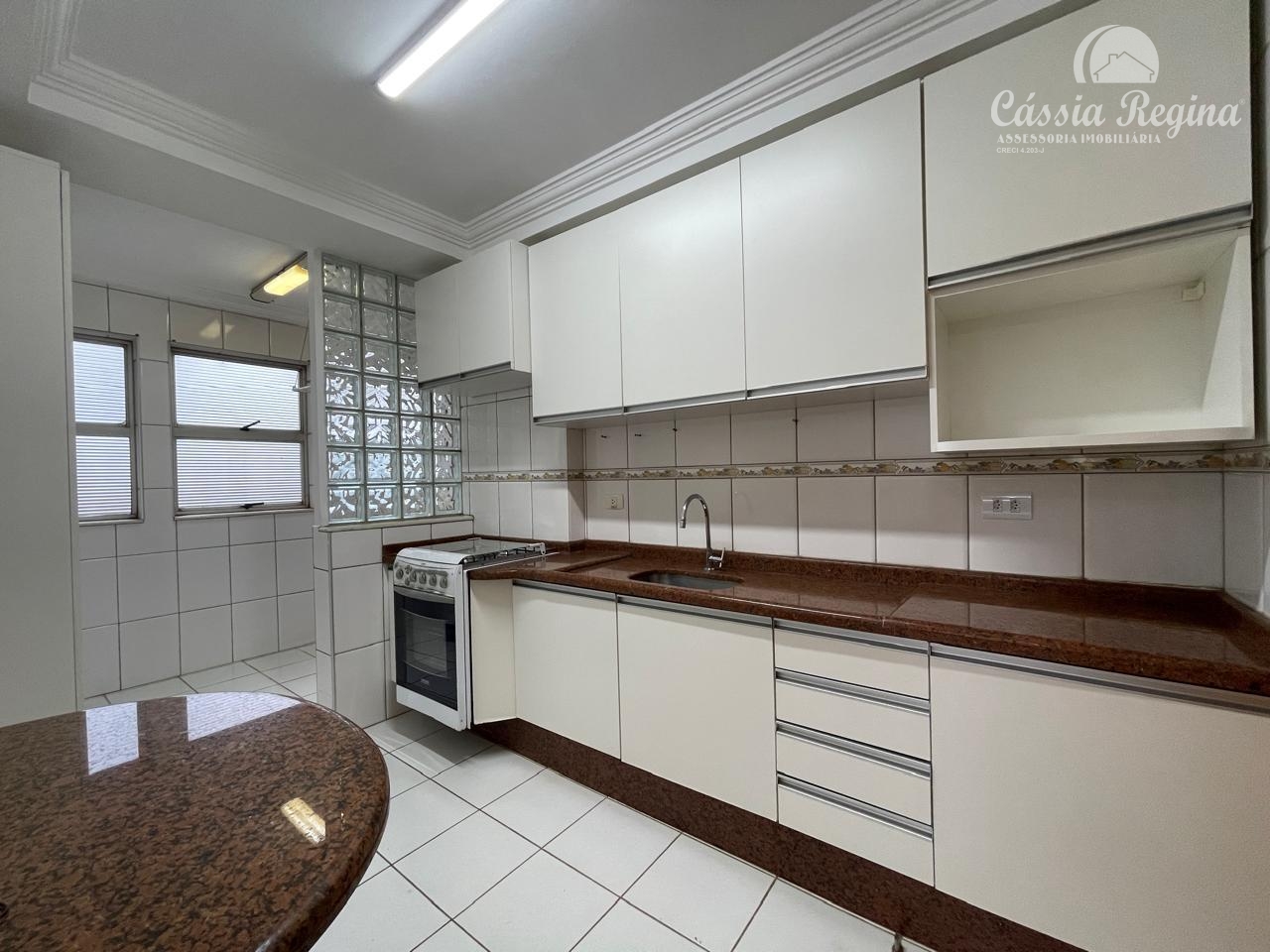 Apartamento para locação, Edificio Shangri-lá - Centro, Foz do Iguaçu - PR