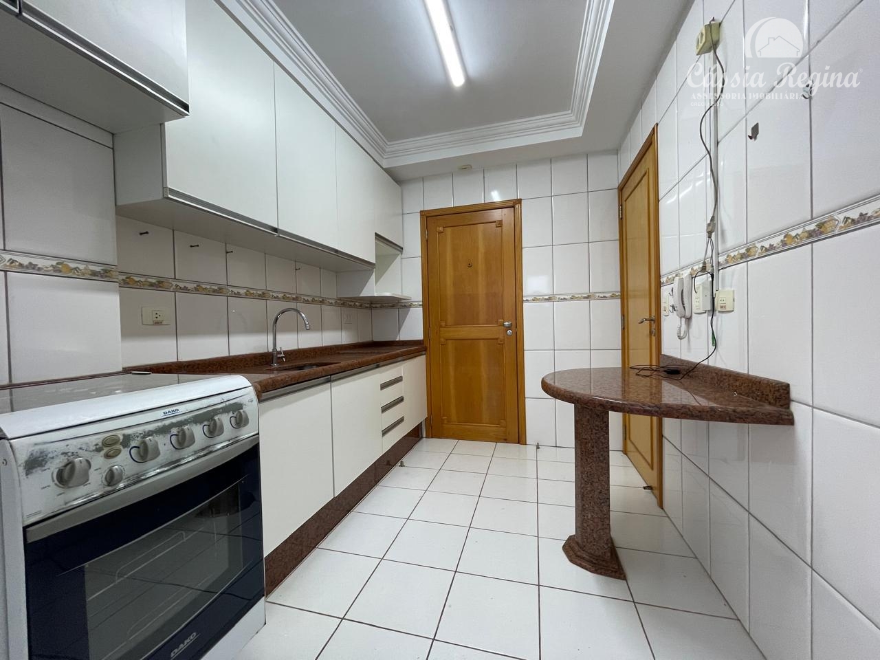 Apartamento para locação, Edificio Shangri-lá - Centro, Foz do Iguaçu - PR