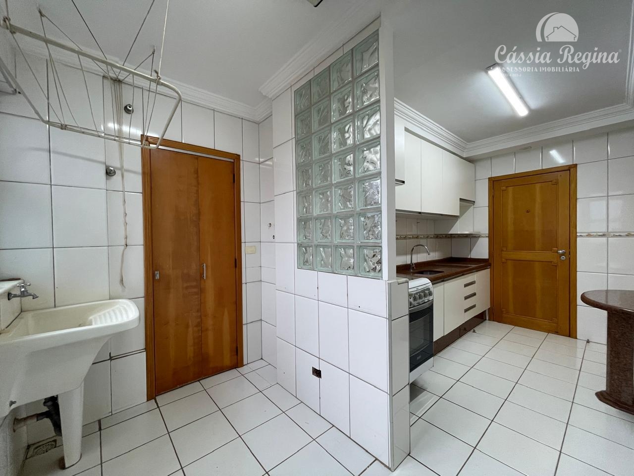 Apartamento para locação, Edificio Shangri-lá - Centro, Foz do Iguaçu - PR
