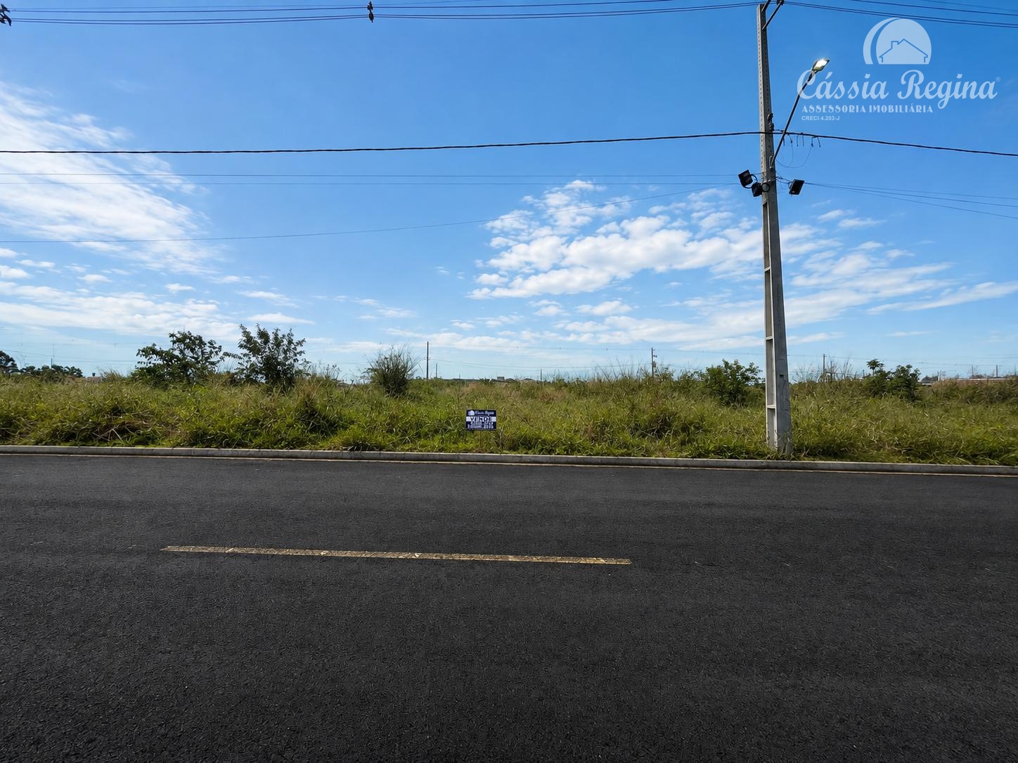 Terreno à venda 210m², localizado no Loteamento Ecoville II  Região Norte.