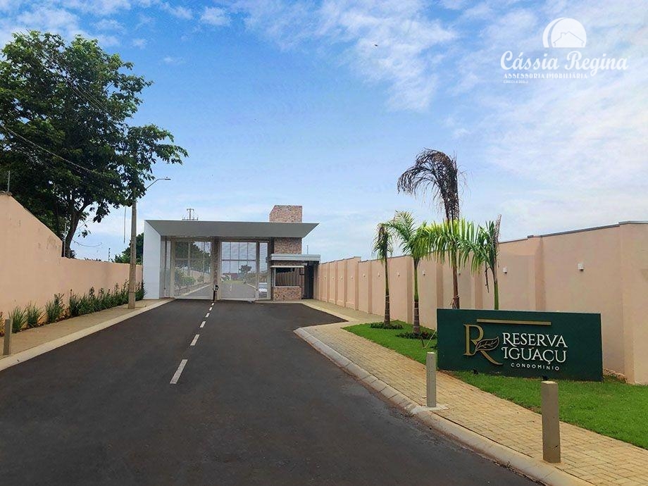 Terreno em condomínio fechado com área de 660m² - Condomínio reserva do Iguaçu - PR
