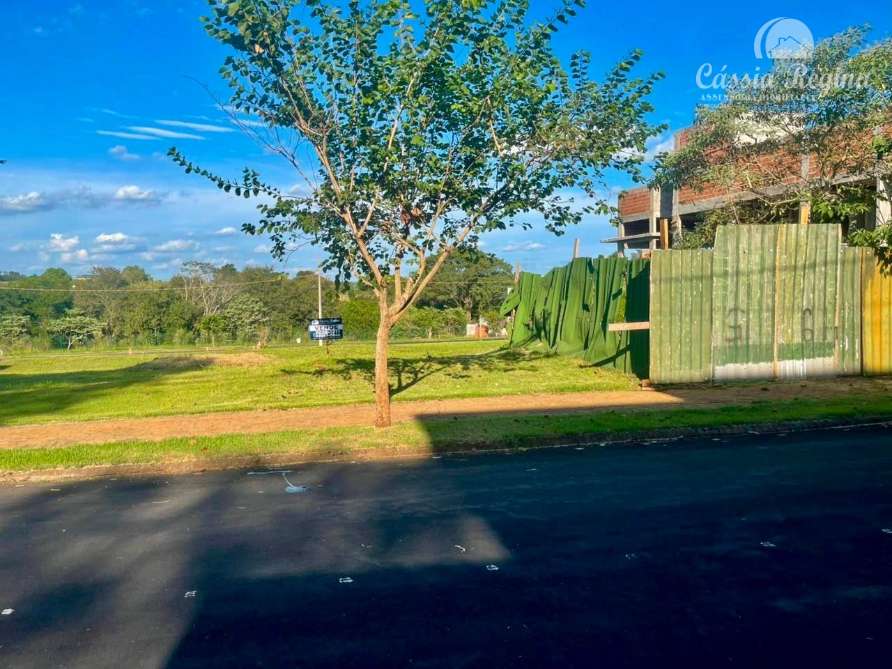 Terreno com área de 360m2 no Condomínio Villa Conscientia Asa Sul, Cognópolis