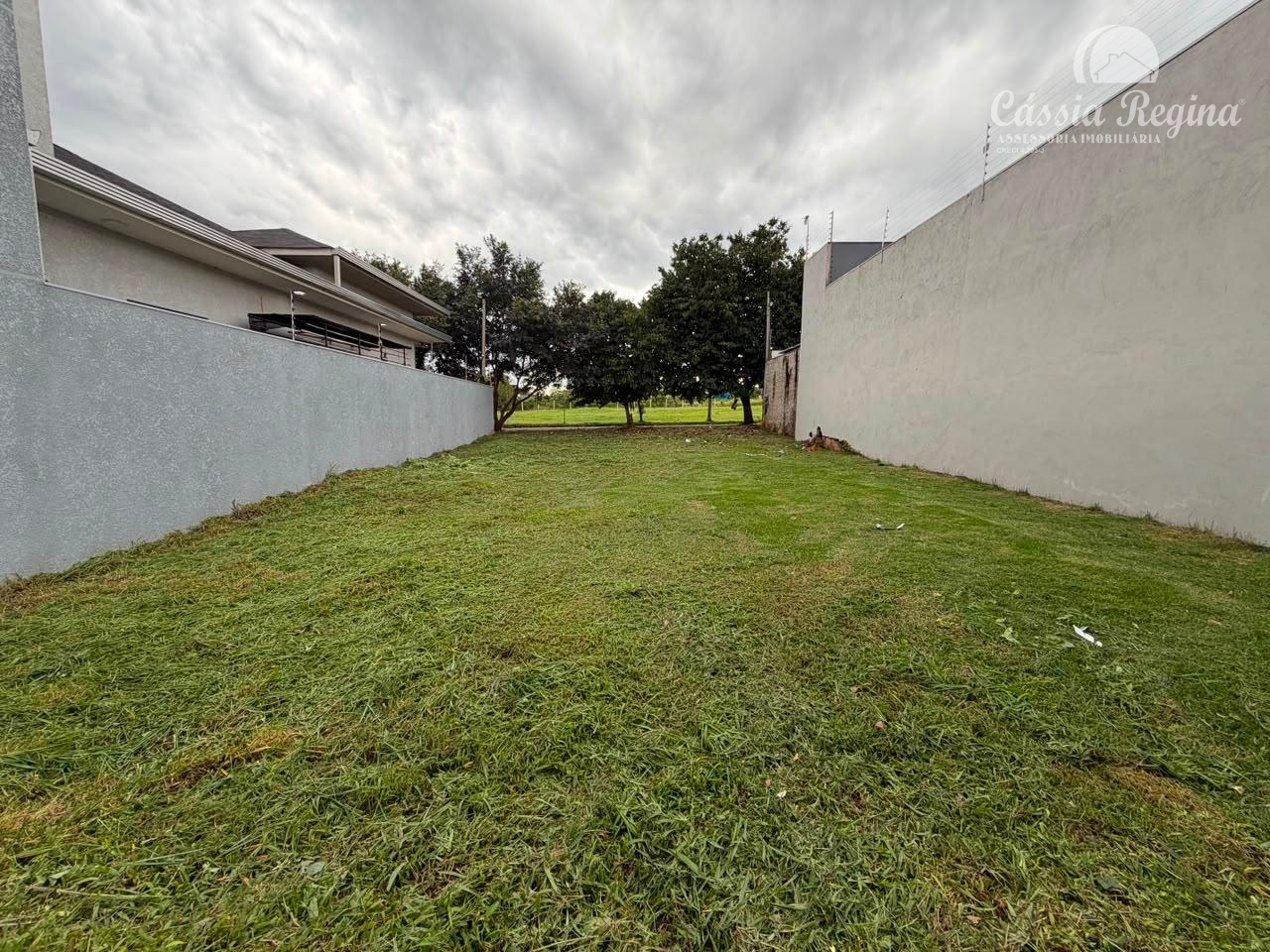 Terreno à venda com 300m² no bairro Verdes Pampas, FOZ DO IGUACU - PR