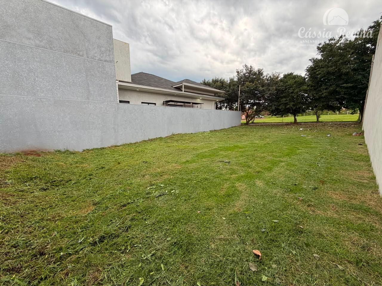 Terreno à venda com 300m² no bairro Verdes Pampas, FOZ DO IGUACU - PR