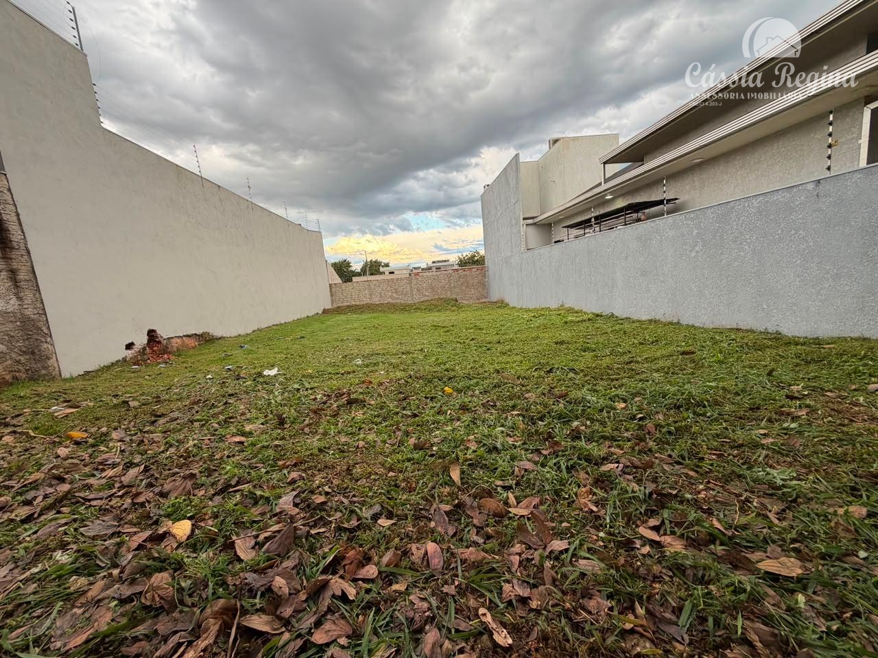 Terreno à venda com 300m² no bairro Verdes Pampas, FOZ DO IGUACU - PR
