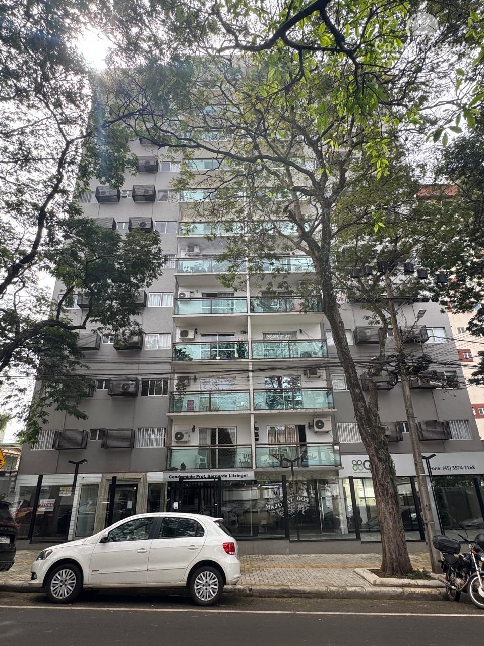 Apartamento com ótima localização - Edifício Prof. Bernardo Litzinger - Centro