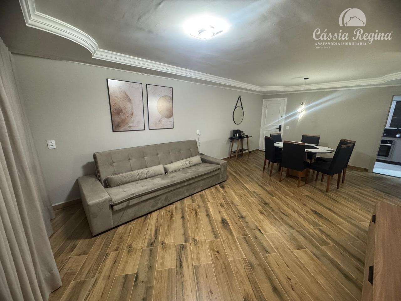 Apartamento com ótima localização - Edifício Prof. Bernardo Litzinger - Centro