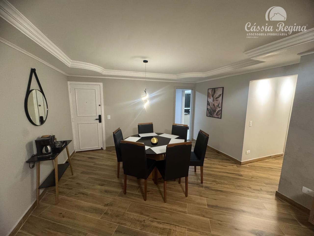 Apartamento com ótima localização - Edifício Prof. Bernardo Litzinger - Centro