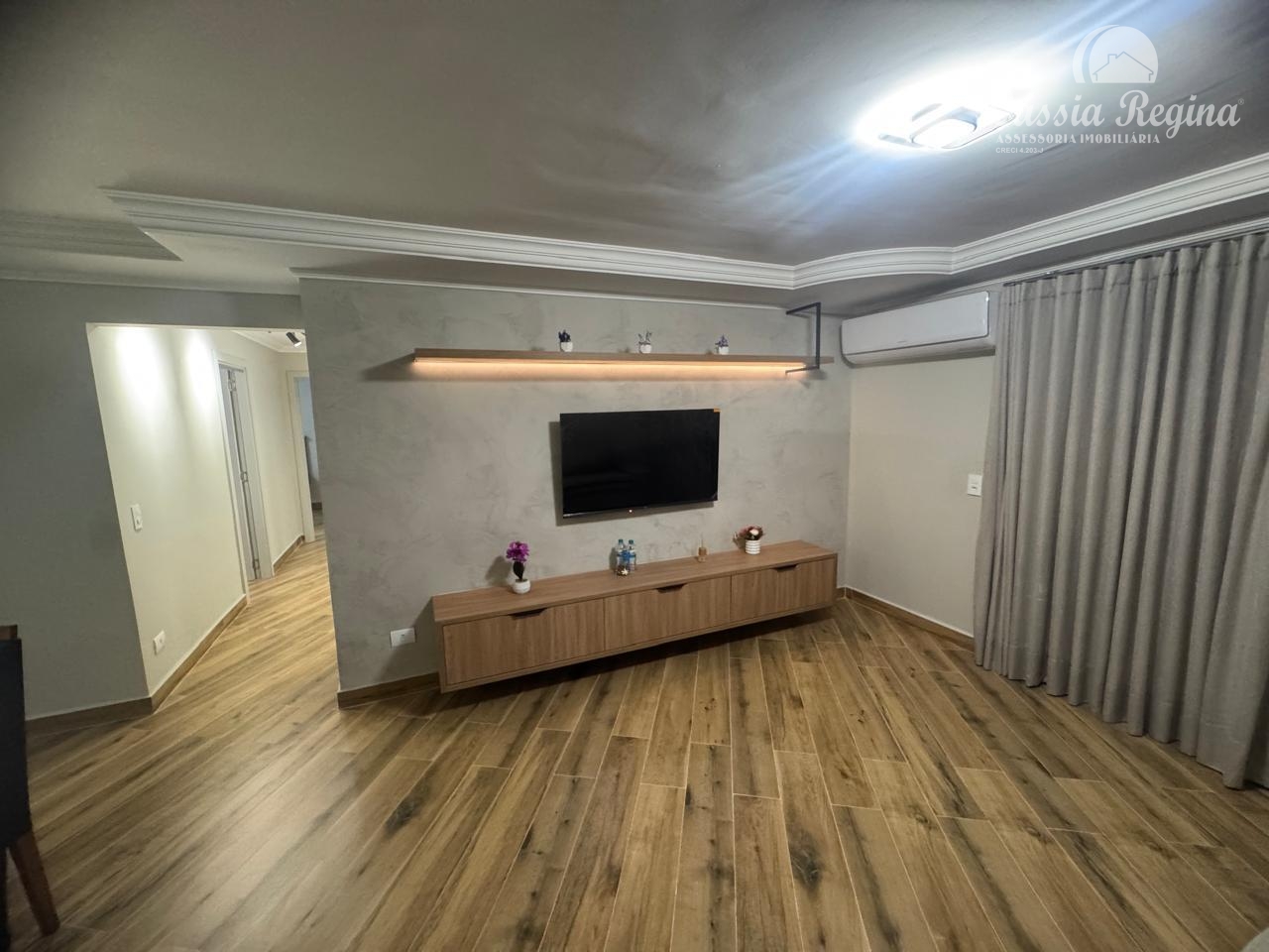 Apartamento com ótima localização - Edifício Prof. Bernardo Litzinger - Centro