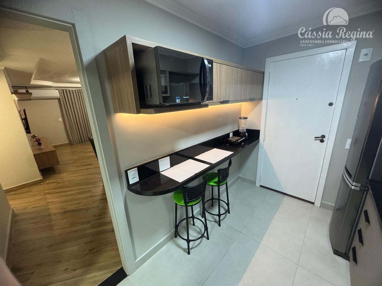 Apartamento com ótima localização - Edifício Prof. Bernardo Litzinger - Centro