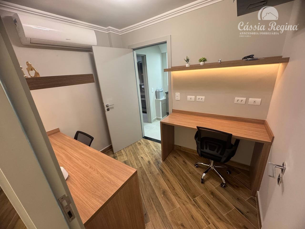 Apartamento com ótima localização - Edifício Prof. Bernardo Litzinger - Centro