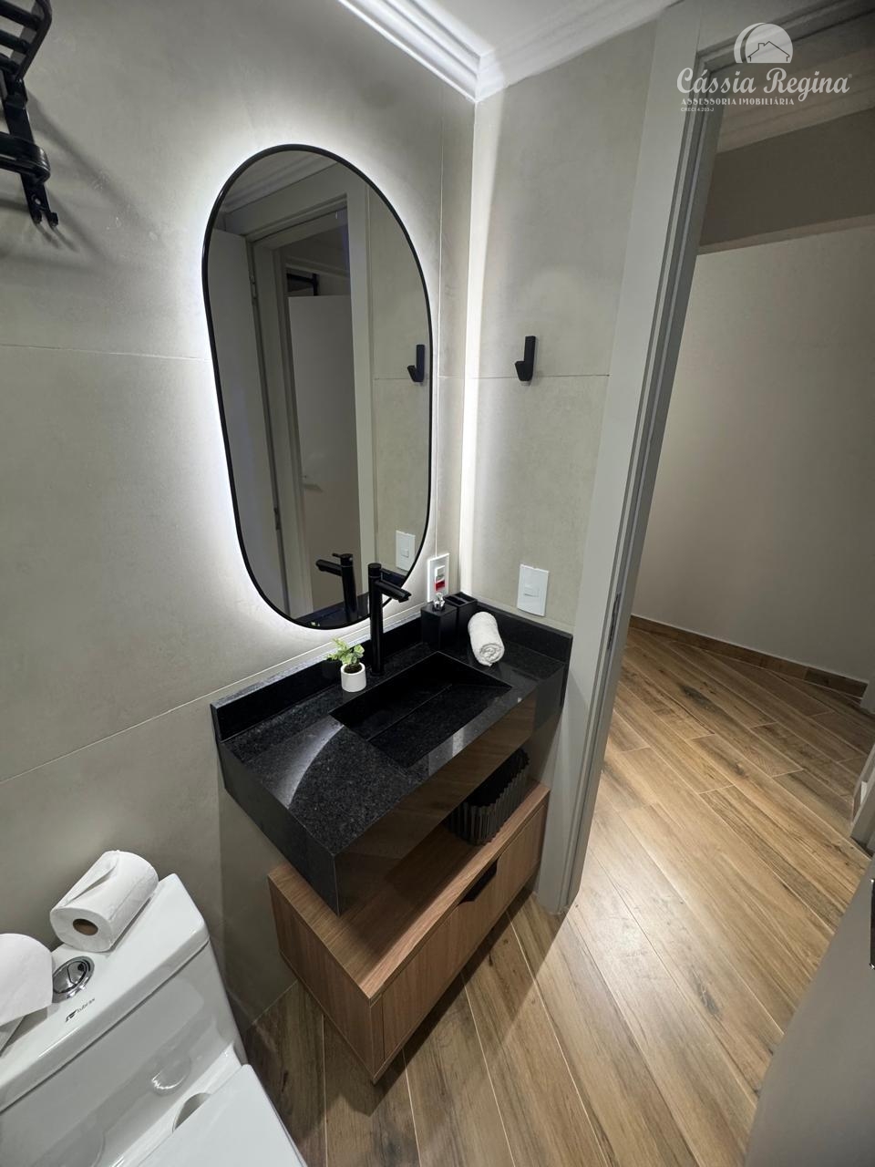 Apartamento com ótima localização - Edifício Prof. Bernardo Litzinger - Centro