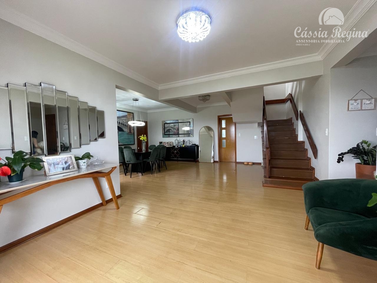 Apartamento duplex à venda no Edifício Torre Azul, Centro, Foz do Iguaçu - PR