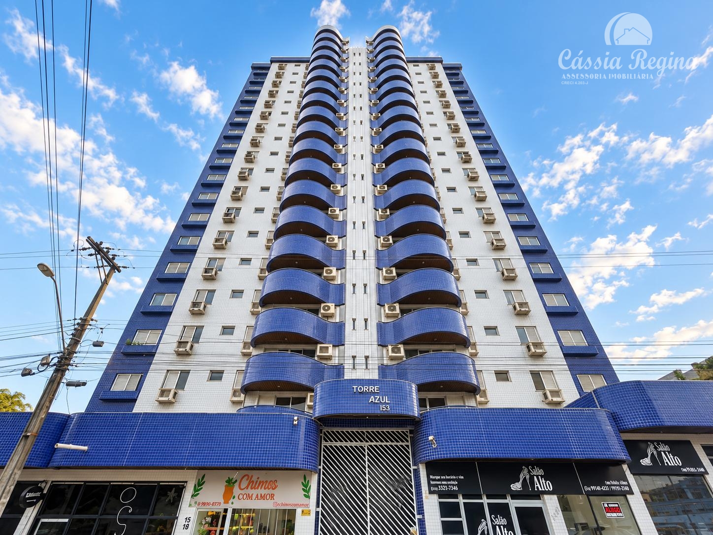 Apartamento duplex à venda no Edifício Torre Azul, Centro, Foz do Iguaçu - PR
