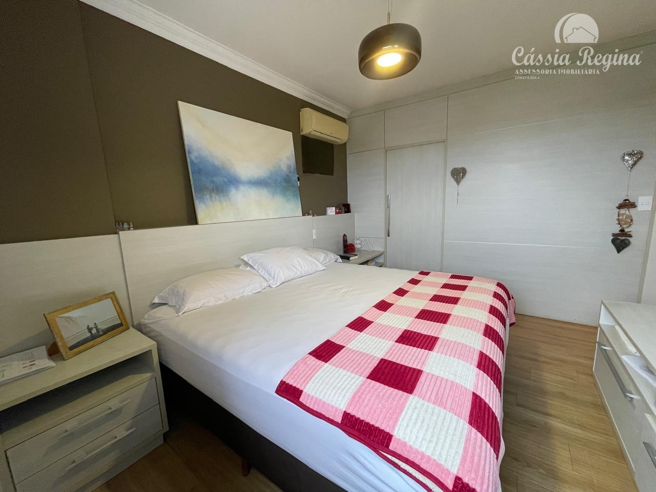Apartamento duplex à venda no Edifício Torre Azul, Centro, Foz do Iguaçu - PR