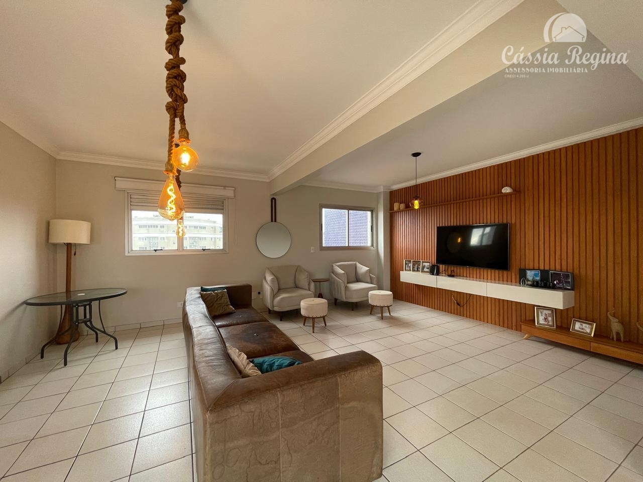 Apartamento duplex à venda no Edifício Torre Azul, Centro, Foz do Iguaçu - PR