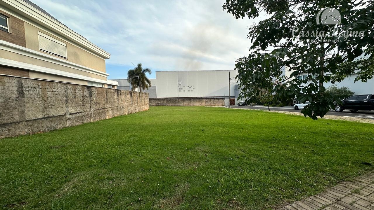 Terreno com 1.157,45m² no Condomínio Village Cataratas, Vila Yolanda, FOZ DO IGUACU - PR