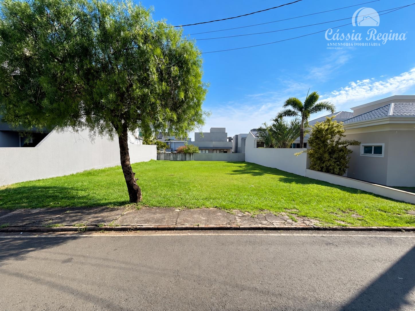 Terreno com 498m² no Condomínio Country Iguaçu, Foz do Iguaçu - PR