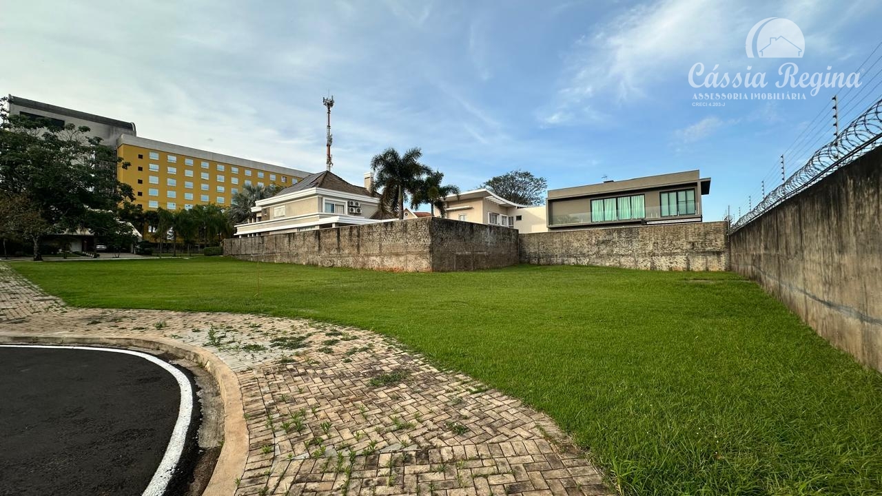 Terreno com 555,64m² no Condomínio Village Cataratas, Vila Yolanda, FOZ DO IGUACU - PR